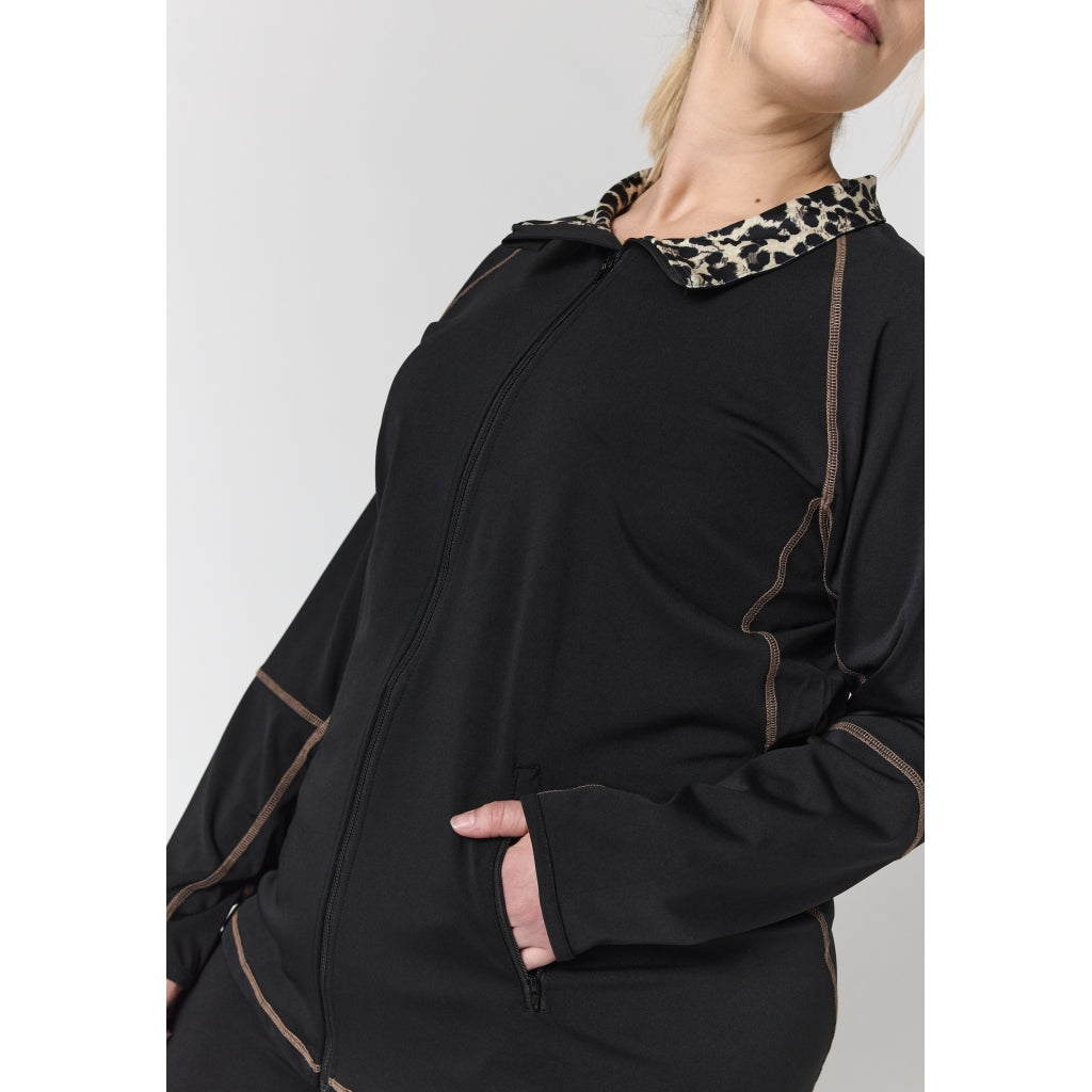 Studio SActive wear Jacket Jacket Black with leo print