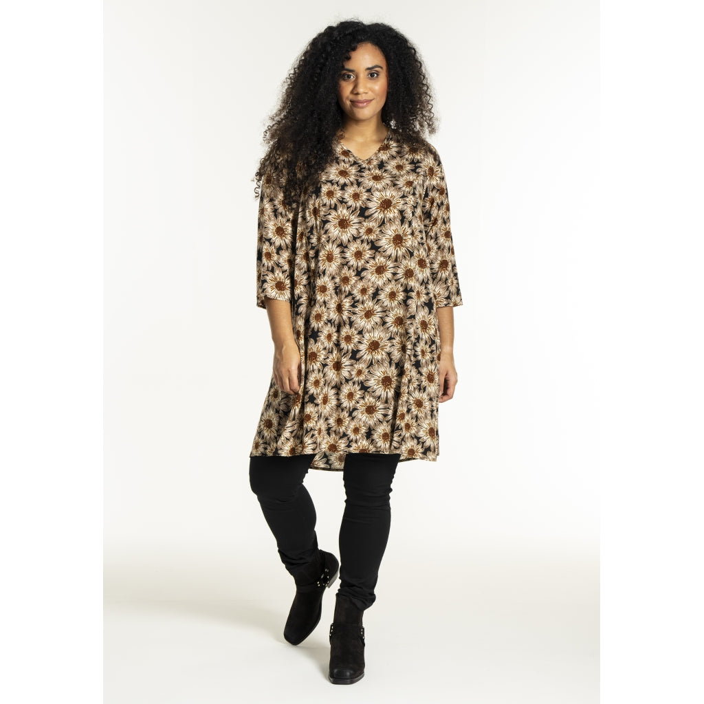Studio SBirgitte Dress Dress Black with brown large flowers