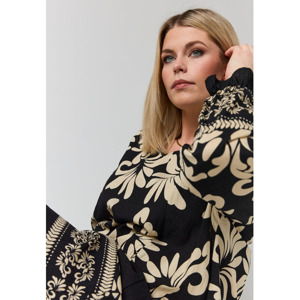 Studio SBirgitte Dress Dress Black with border print