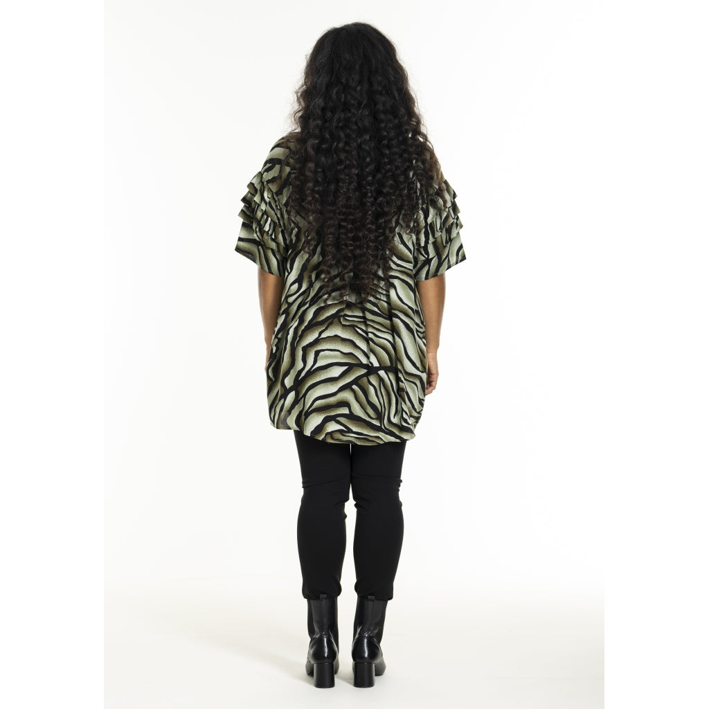 Studio SGemma Tunic Tunic Green leo print