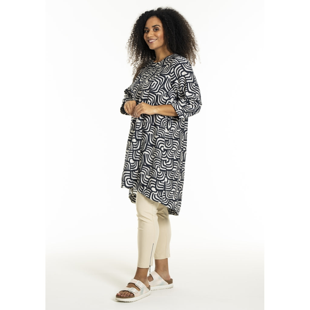 Studio SLena pants with zipper 7/8 Pant Sand