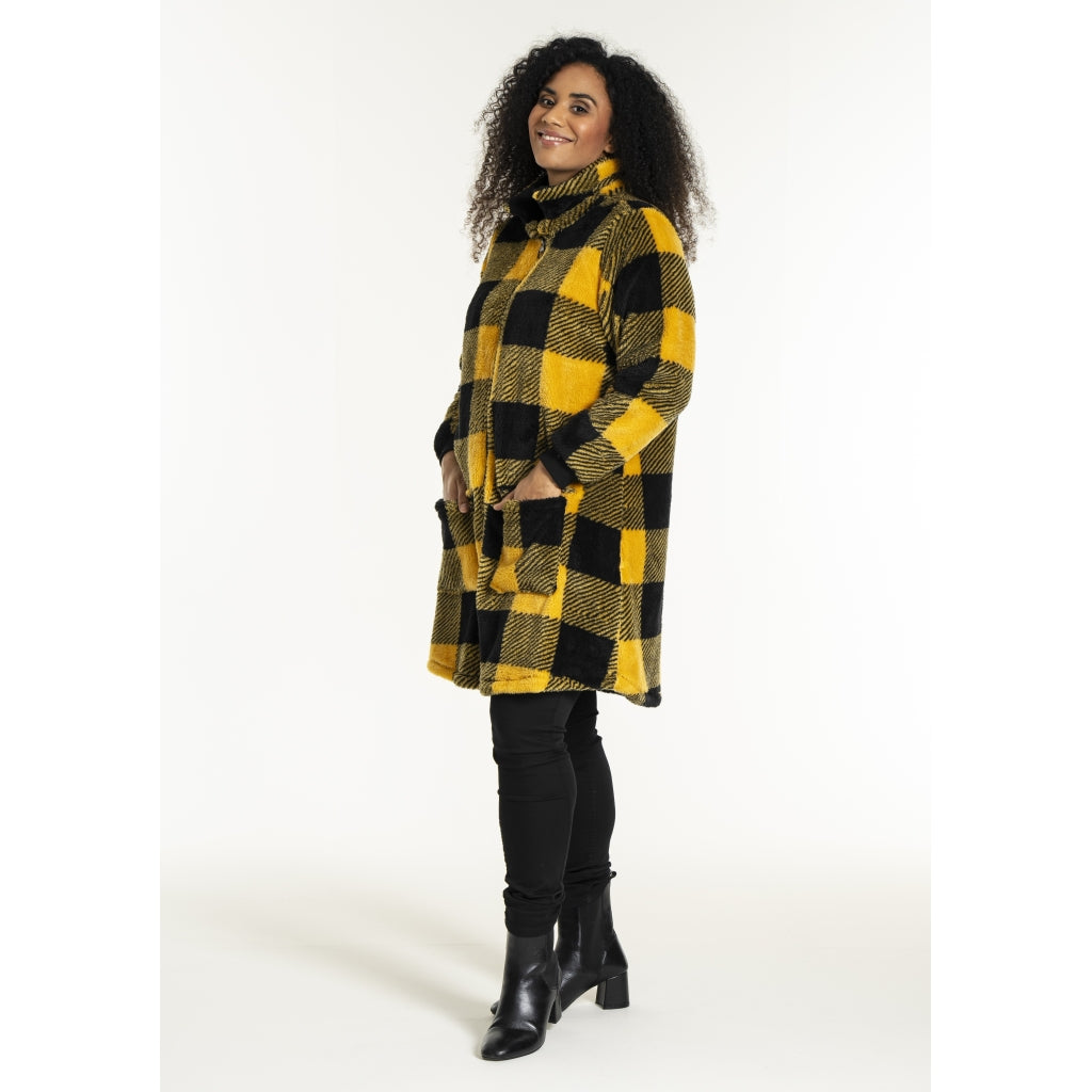 Studio SNellie Coat Coat Black/Yellow check