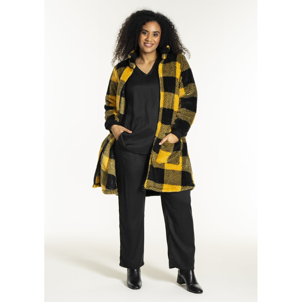Studio SNellie Coat Coat Black/Yellow check