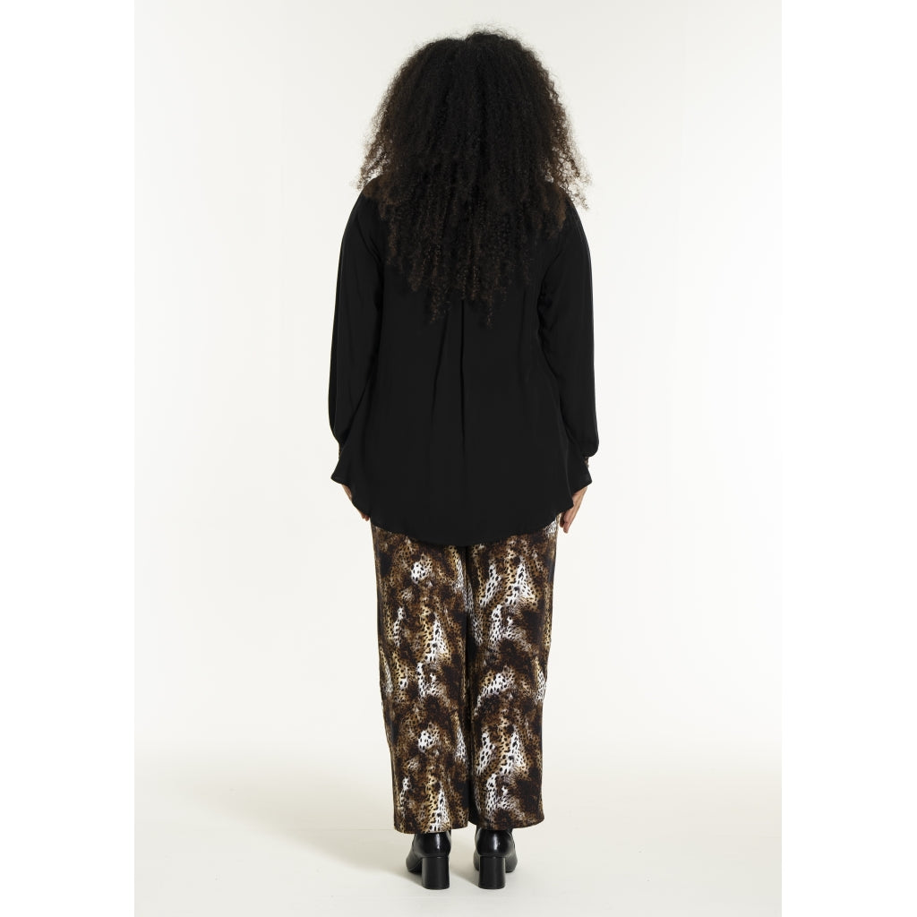 Studio SNicolette Shirt Shirt Black with brown animal print