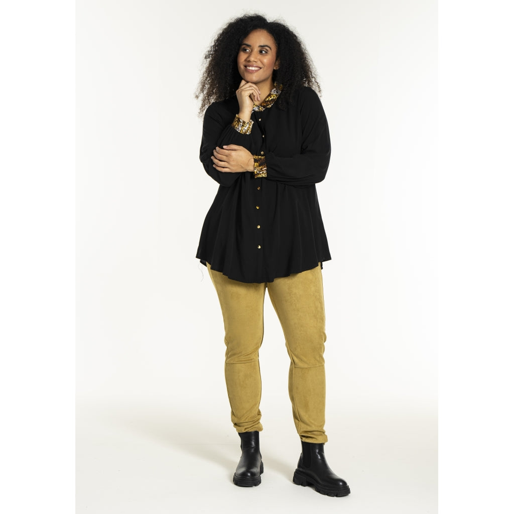 Studio SNicolette Shirt Shirt Black with yellow animal print