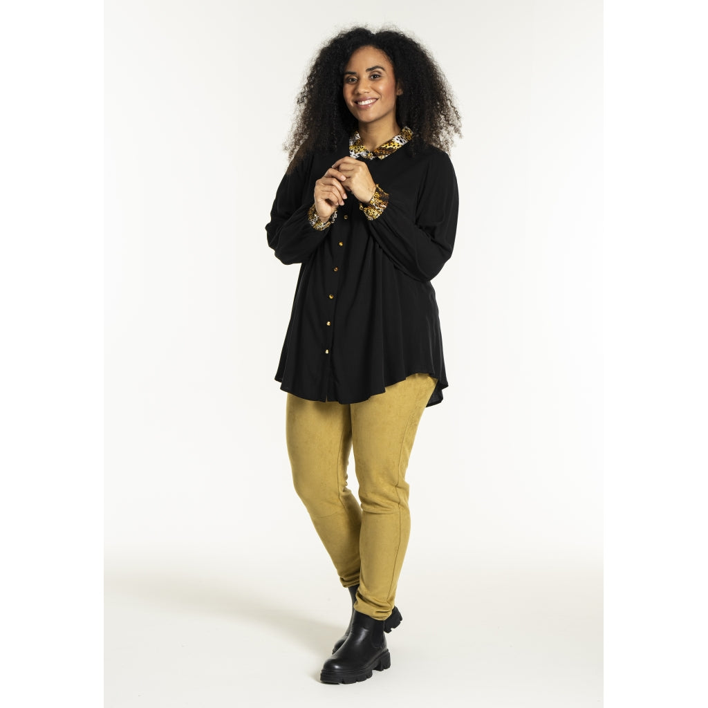 Studio SNicolette Shirt Shirt Black with yellow animal print