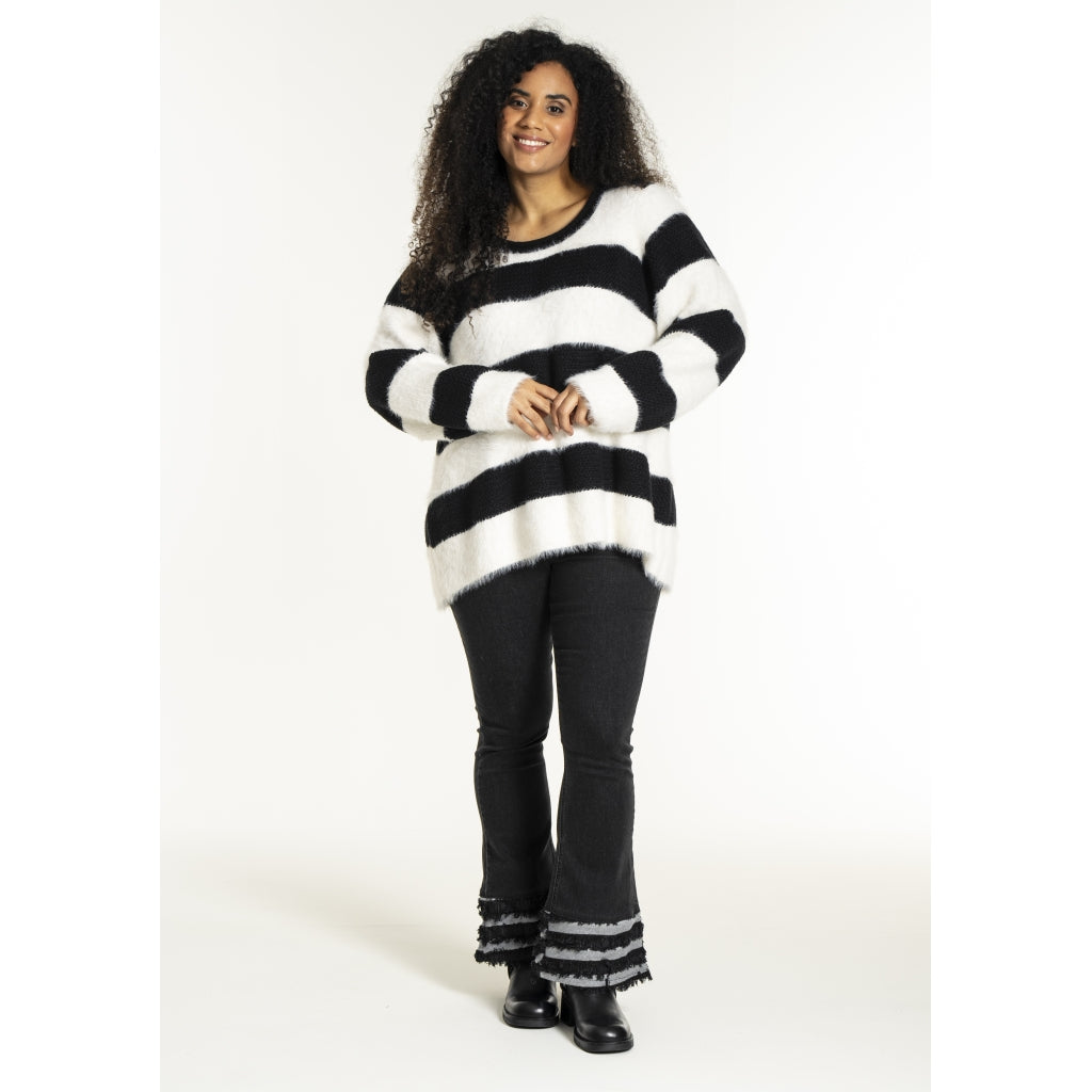 Studio SNoralise Sweater with stripes Sweater Black/White stripe