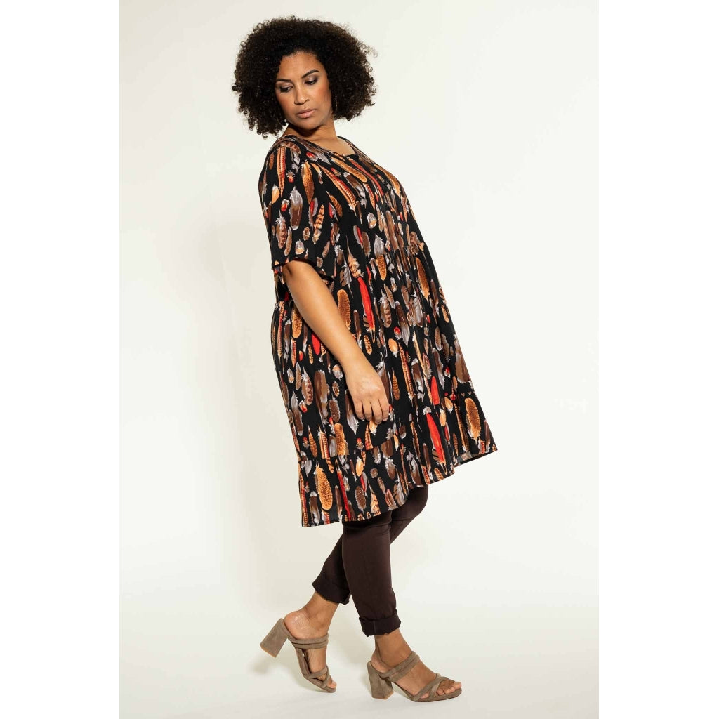 Studio Alida Dress Dress Black brown feathers