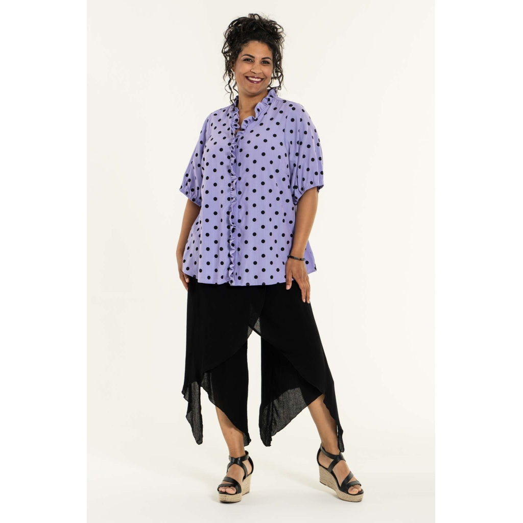 Studio Emelie Shirt Shirt Purple with black big dots