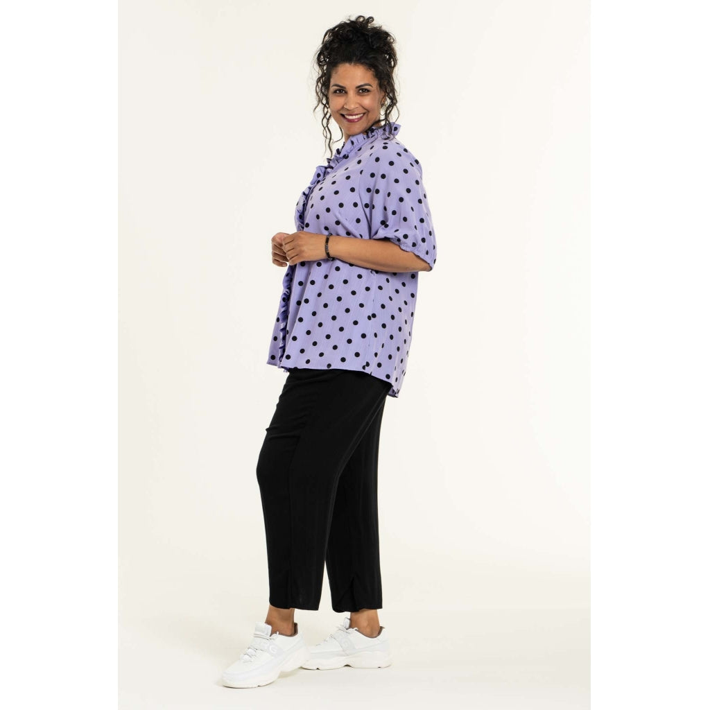 Studio Emelie Shirt Shirt Purple with black big dots