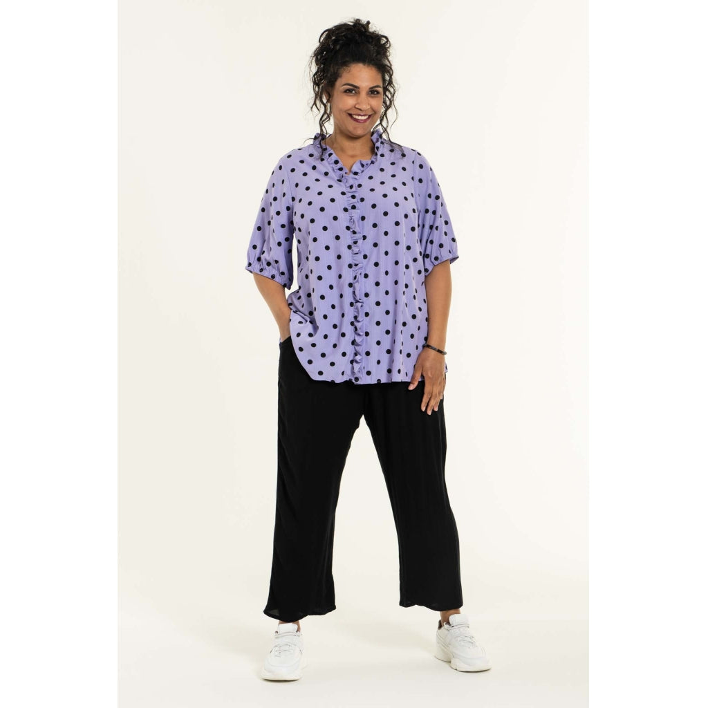 Studio Emelie Shirt Shirt Purple with black big dots