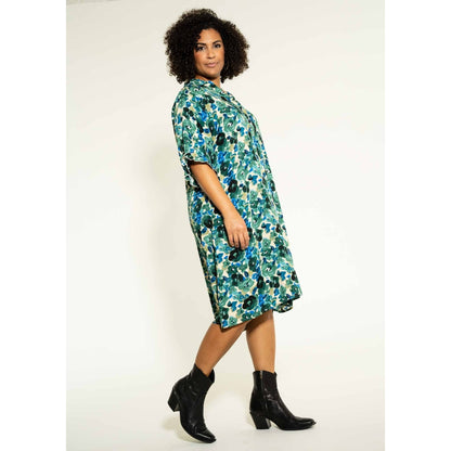 Studio Gunda Dress Dress Bright green flowers