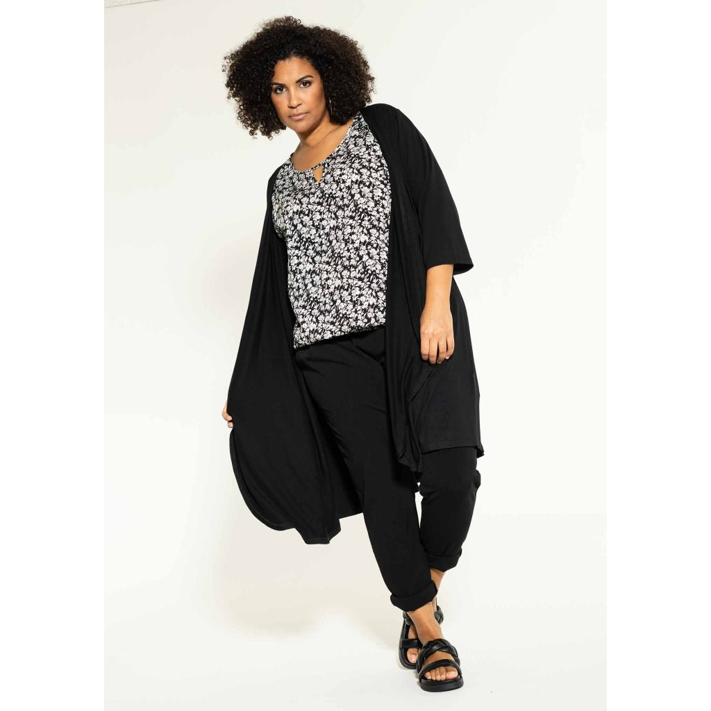 Studio Gunilla Cardigan Cardigan Black