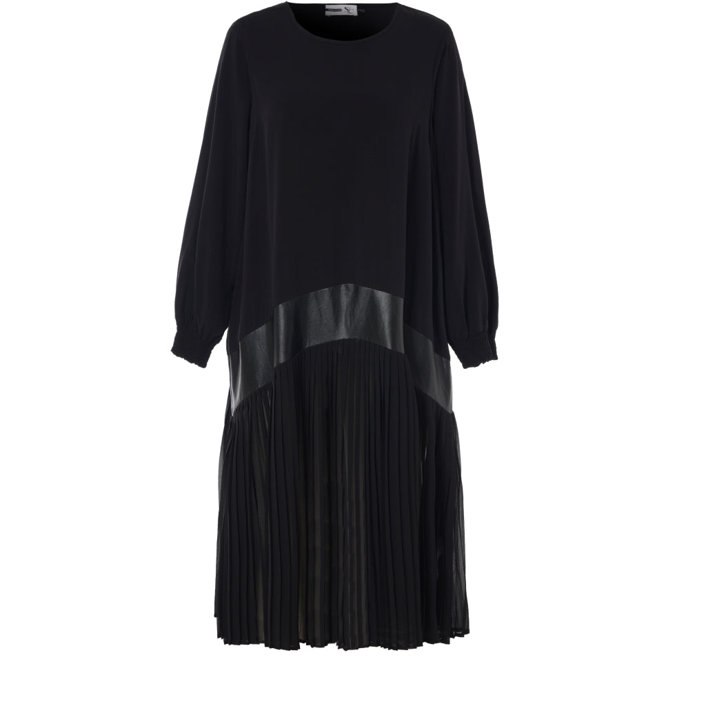 Studio Habiba Dress Dress Black