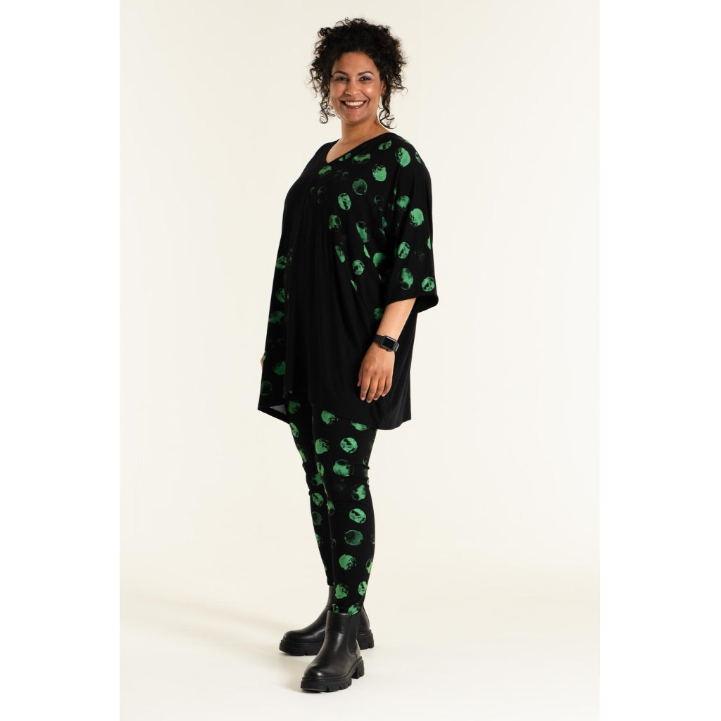 Studio Irene Leggings Leggings Black with Green