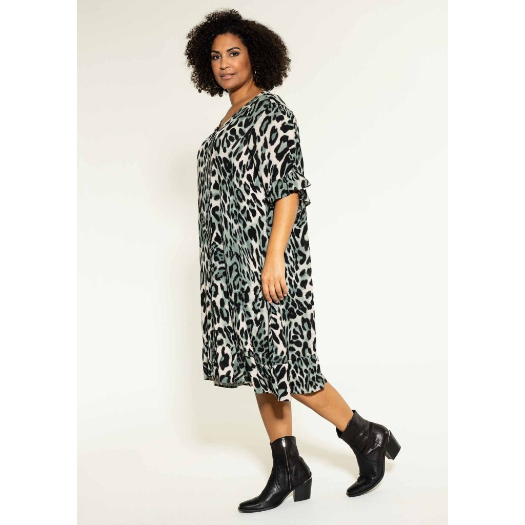 Studio Jette Dress Dress Green leo print