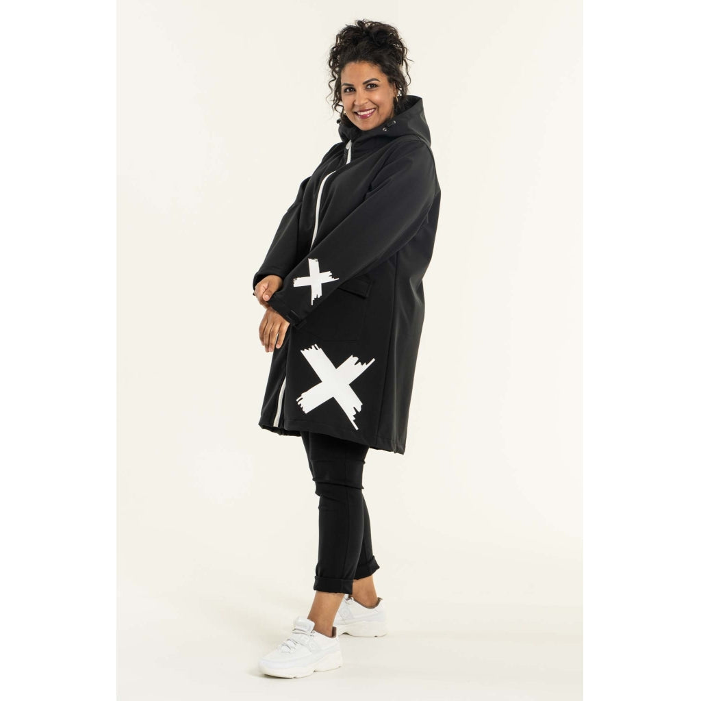 Studio Lotte Softshell Jacket Jacket Black with white crosses