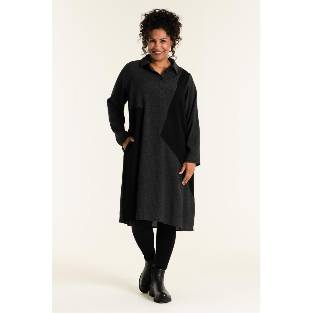 Studio Nessa Dress Dress Black