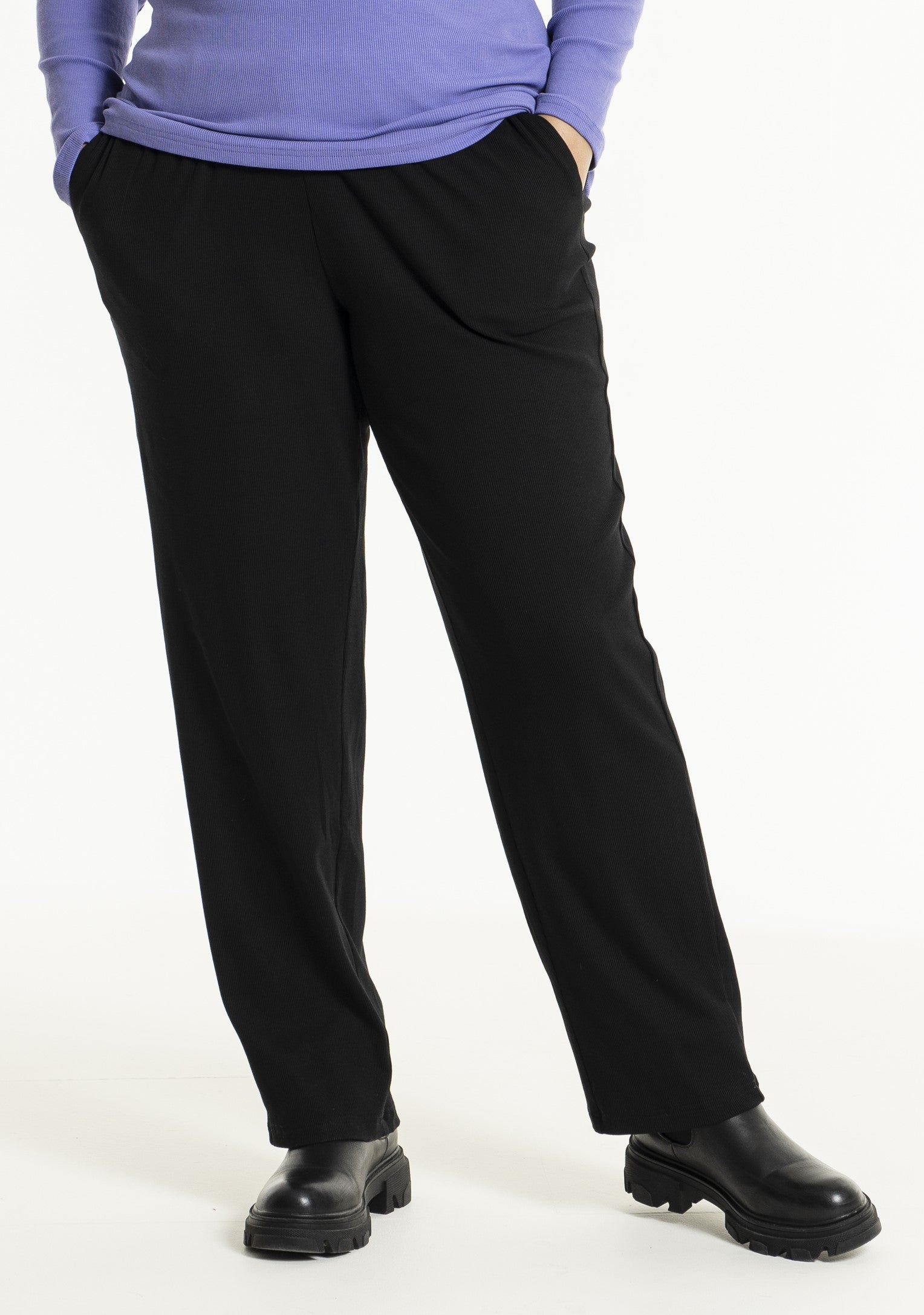 Studio SAlbine Rib staight leg trousers Trousers Black