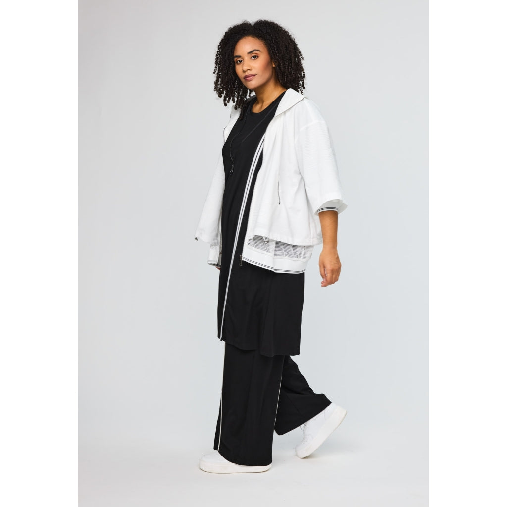 Studio SAlina Jacket with net linning Jacket White