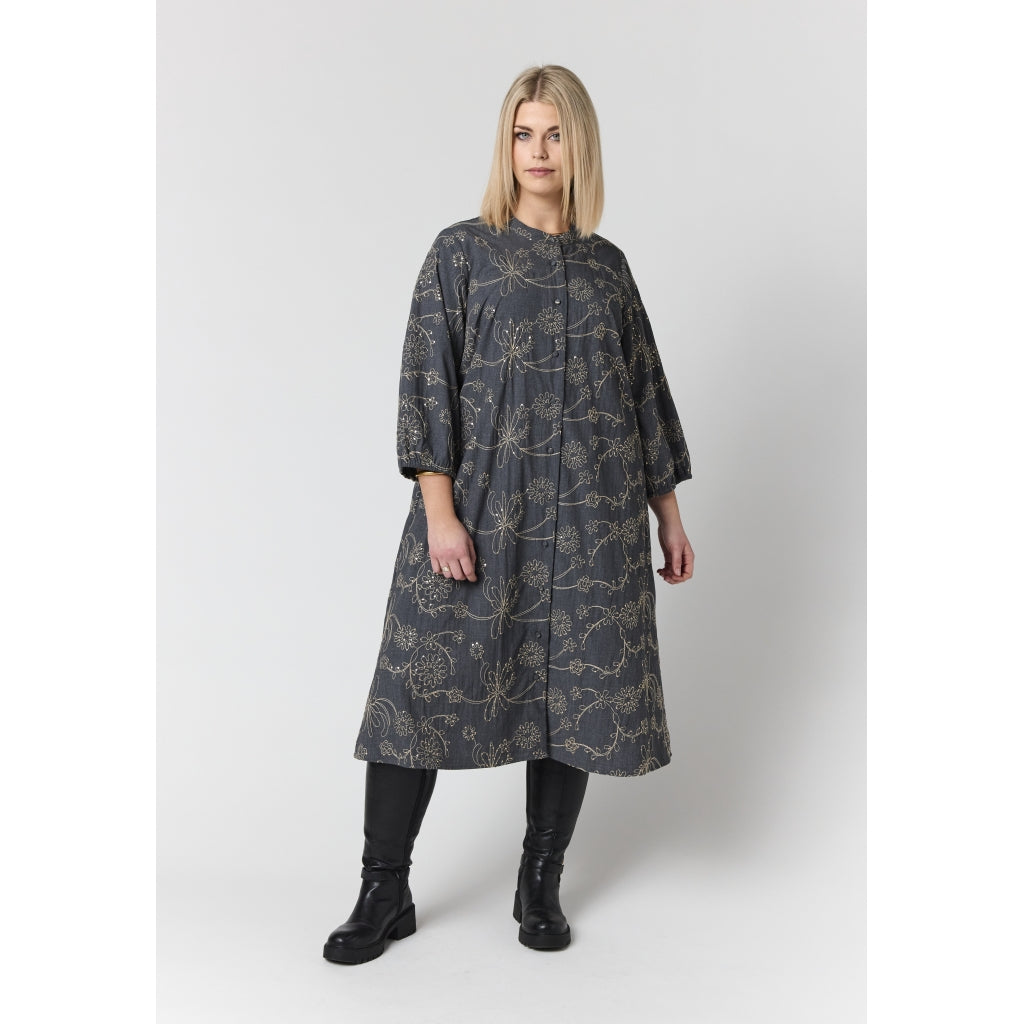 Studio SAnea Dress Dress Blue denim with embroidery