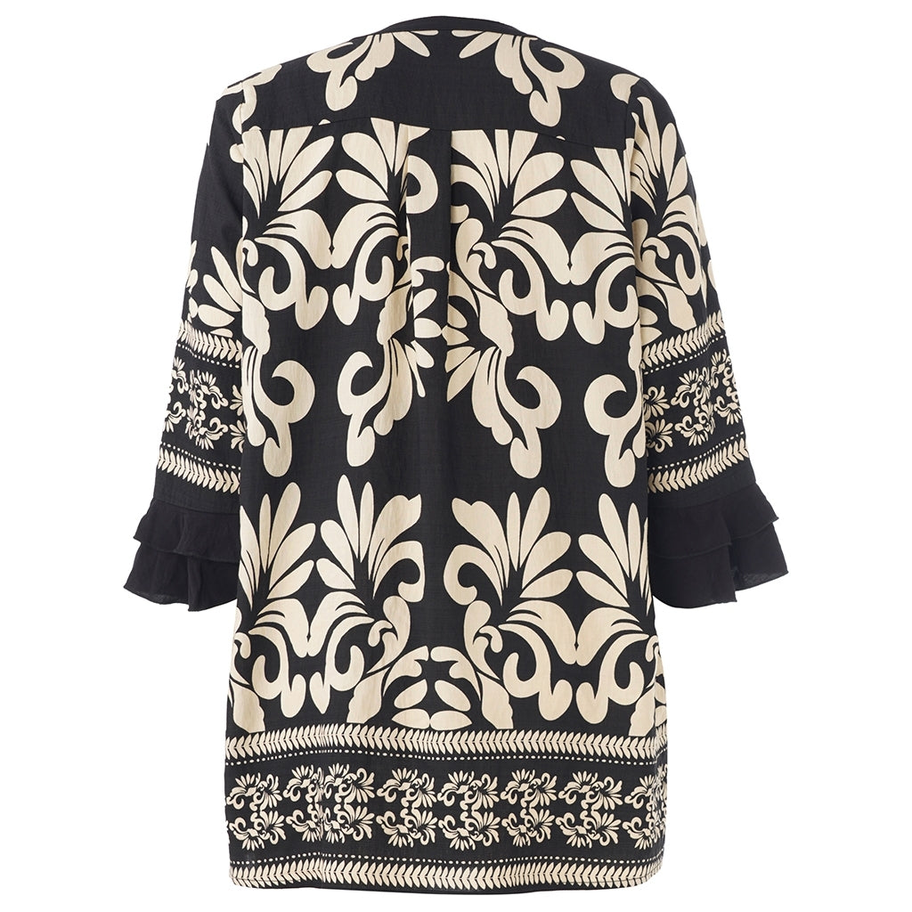 Studio SAnn Tunic Tunic Black with border print