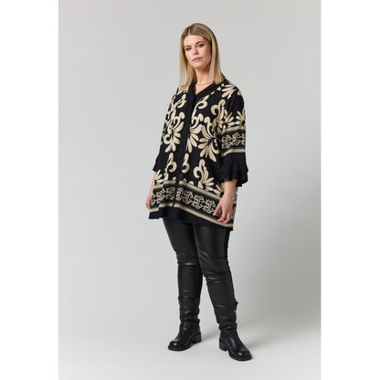 Studio SAnn Tunic Tunic Black with border print