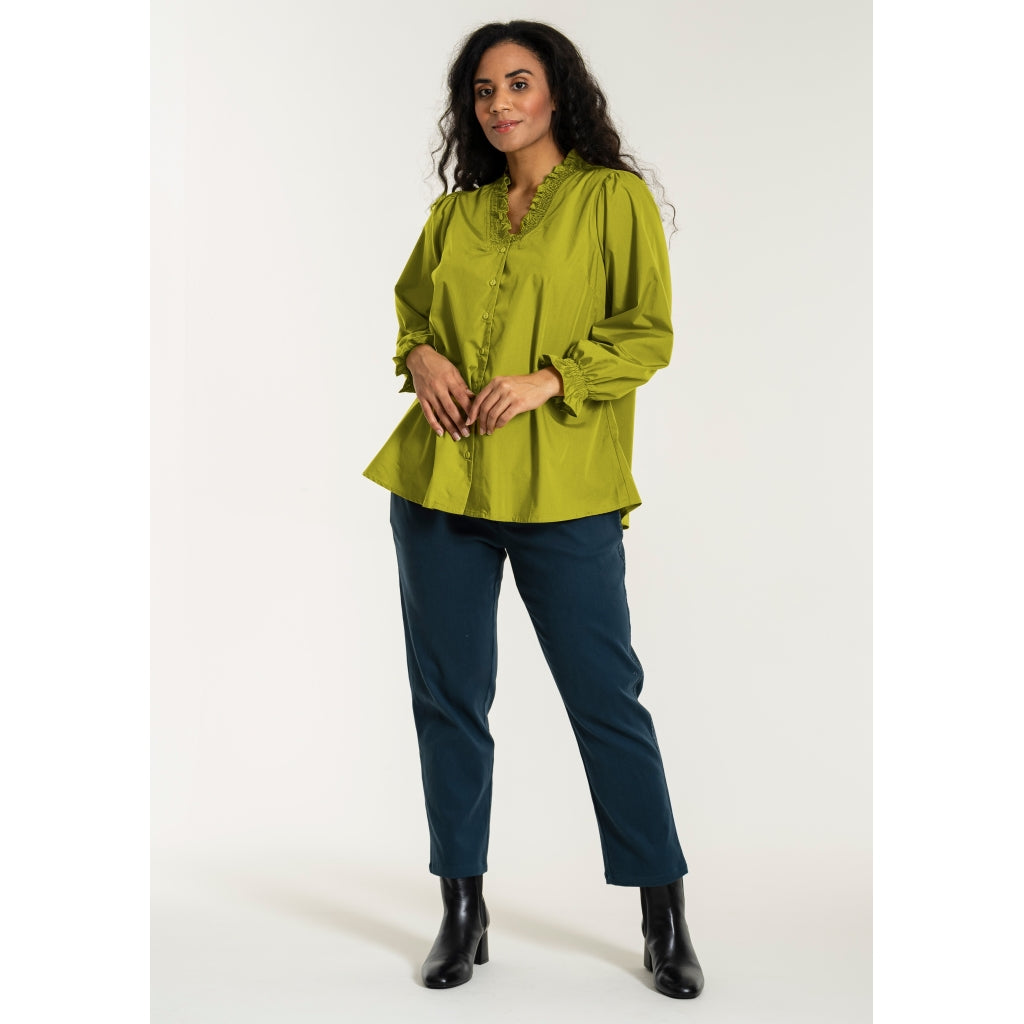 Studio SAtalie Shirt with smock neck Shirt Green