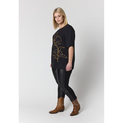 Studio SBella T-Shirt with print T-Shirt Black with Gold