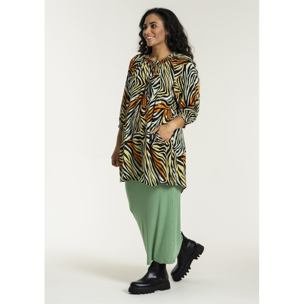 Studio SBerbel Tunic Tunic Green yellow zebra