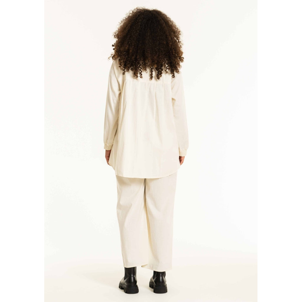 Studio SBereth Shirt with pleats Shirt Off-White