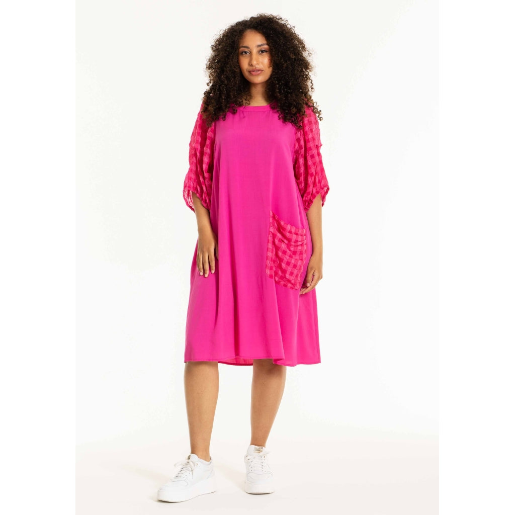 Studio SBinette Cool Dress Dress Pink