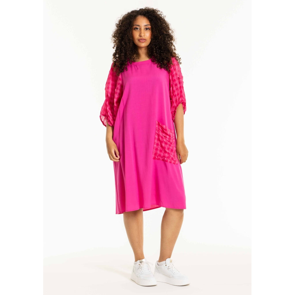 Studio SBinette Cool Dress Dress Pink