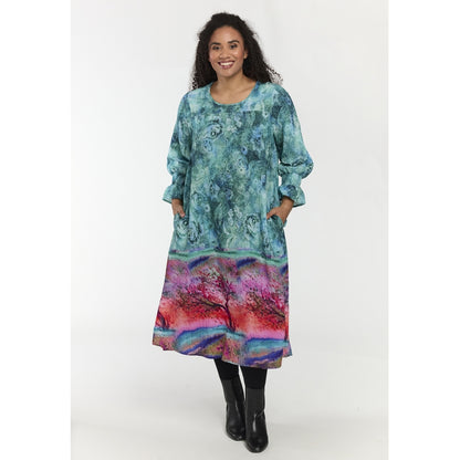 Studio SBodil Dress Dress Blue with pink board