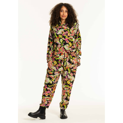 Studio SChristine Trousers WITHOUT elastic in legs Trousers Black with lime flowers