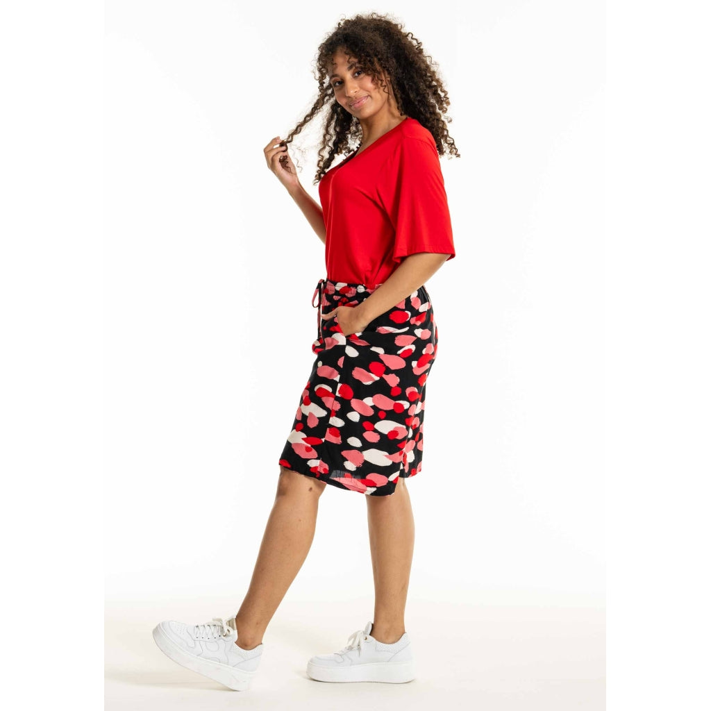 Studio SDonia Shorts Shorts Black with red oval design