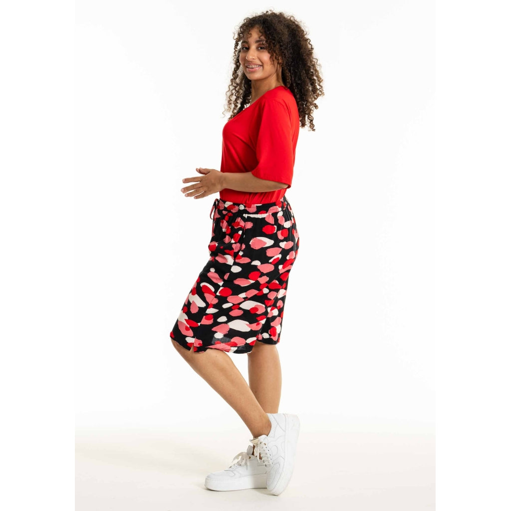 Studio SDonia Shorts Shorts Black with red oval design