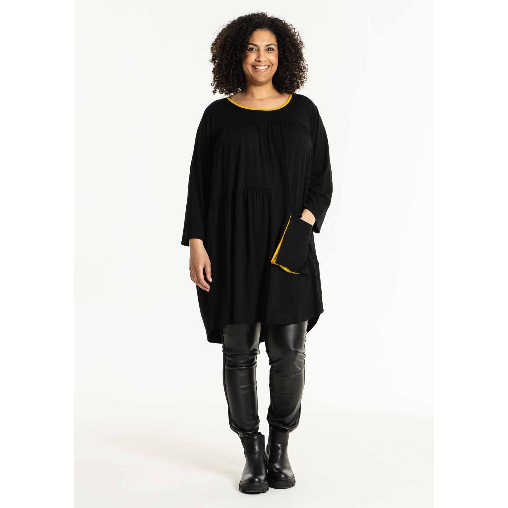 Studio SDora Tunic Tunic Black/Curry