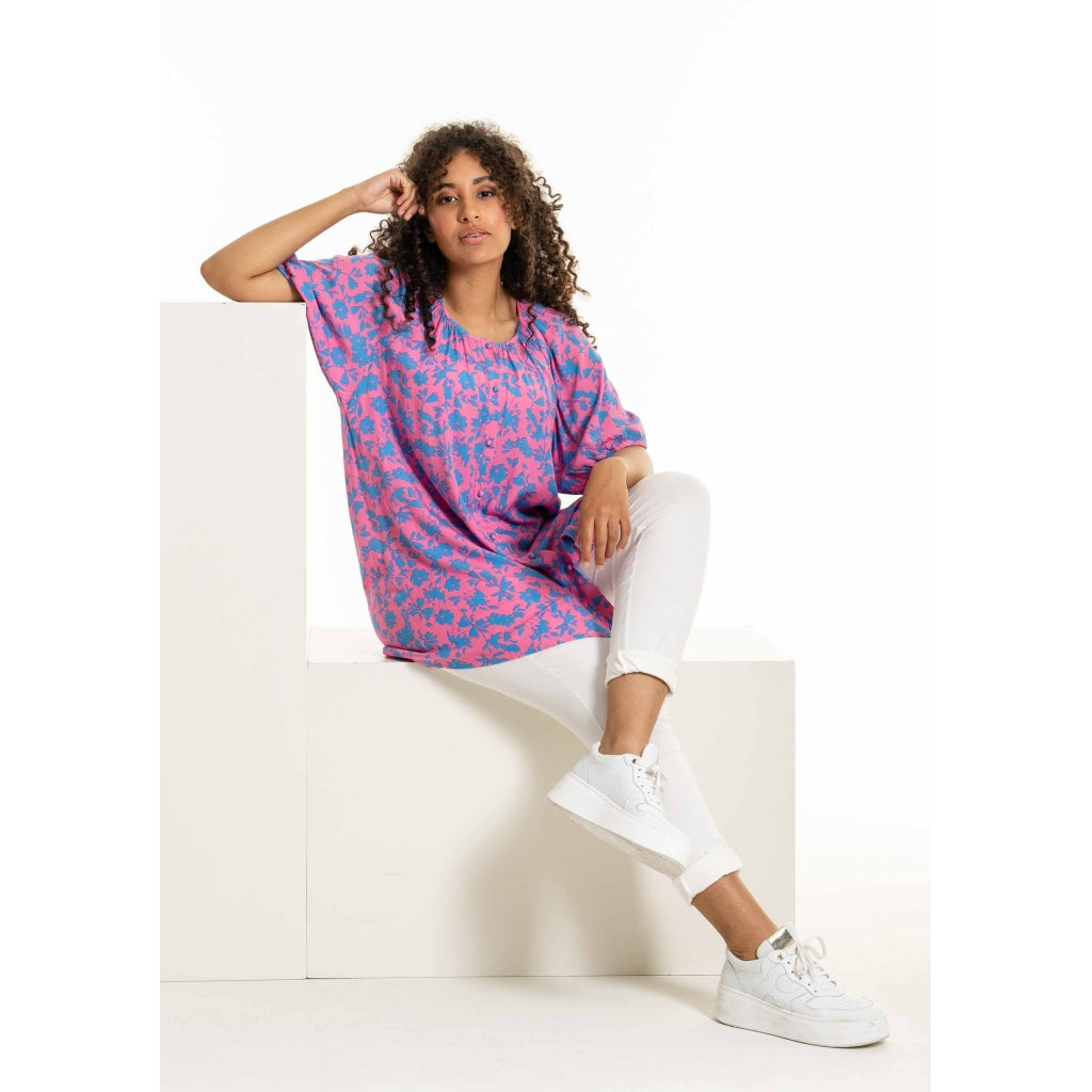 Studio SDorine Tunic Tunic Blue pink pattern