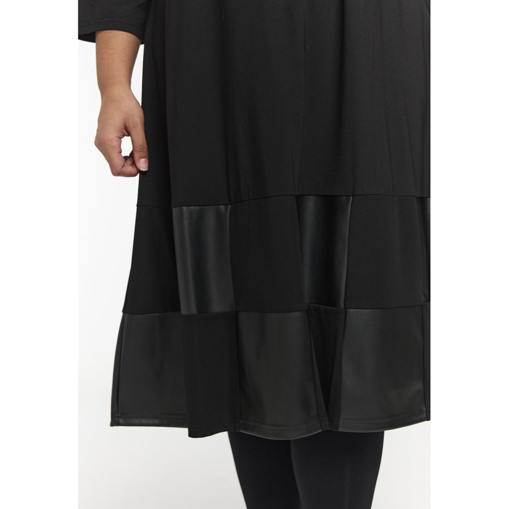 Studio SEllinor Dress Dress Black