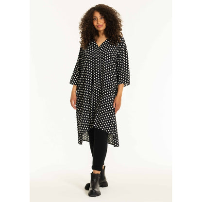 Studio SElma Shirt Shirt Black with dots