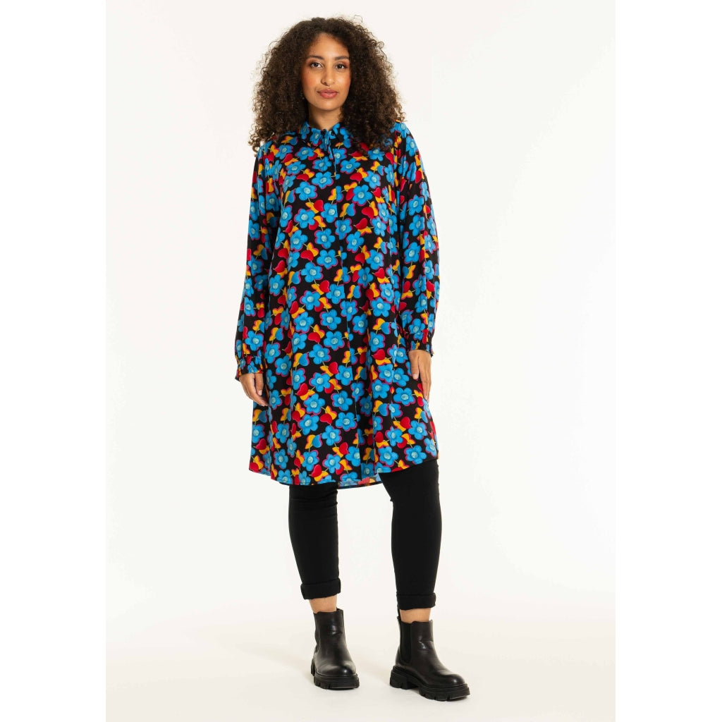 Studio SEmilie Shirt Shirt Black with blue flowers