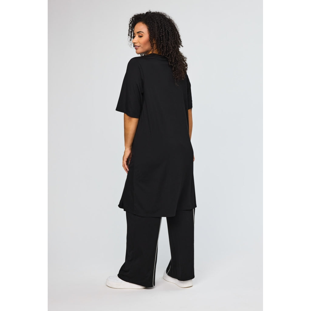 Studio SFenja Dress with white tape Dress Black