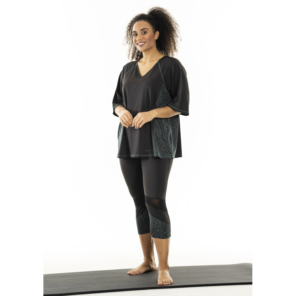 Studio SFitness Capri Capri Black with dusty green