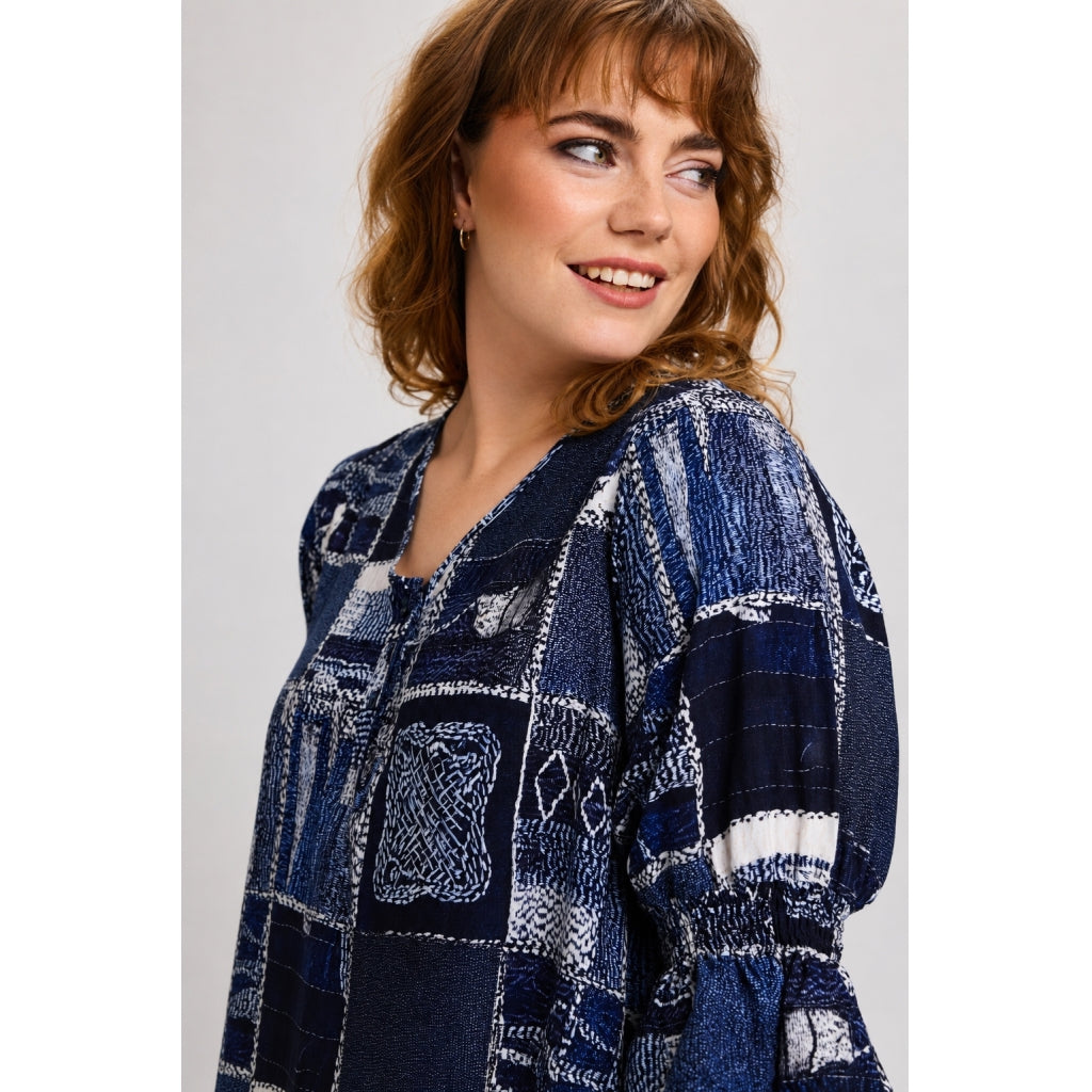 Studio SGena Dress Dress Blue mix pattern