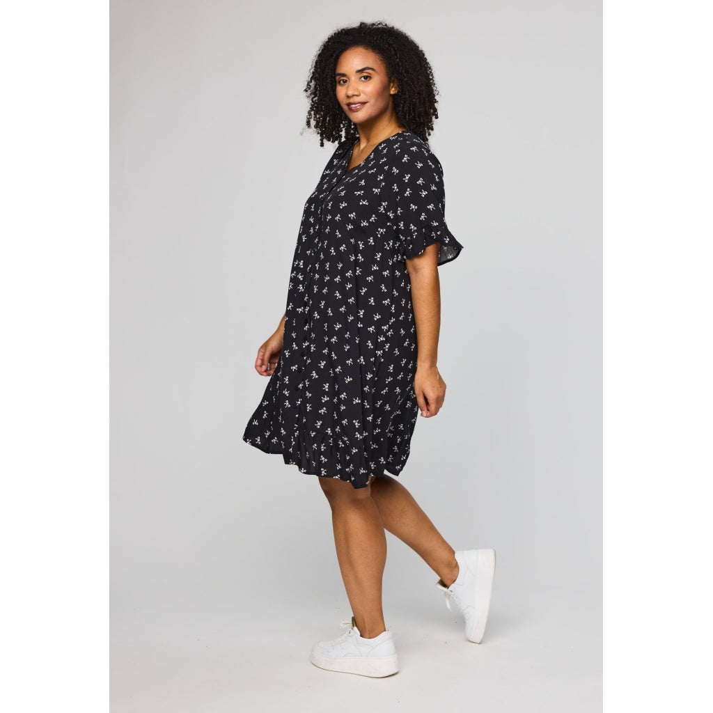 Studio SJette Dress Dress Black with white