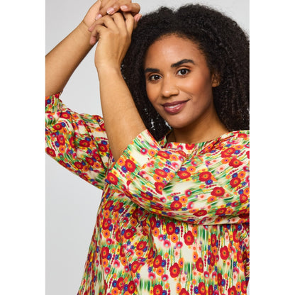 Studio SLonetta Dress with pockets Dress Red flower print