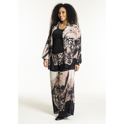 Studio SNatasja plisse trousers Trousers Black + leon face