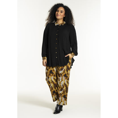 Studio SNicolette Shirt Shirt Black with yellow animal print