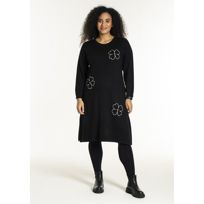 Studio SNoelle Knitted dress Dress Black